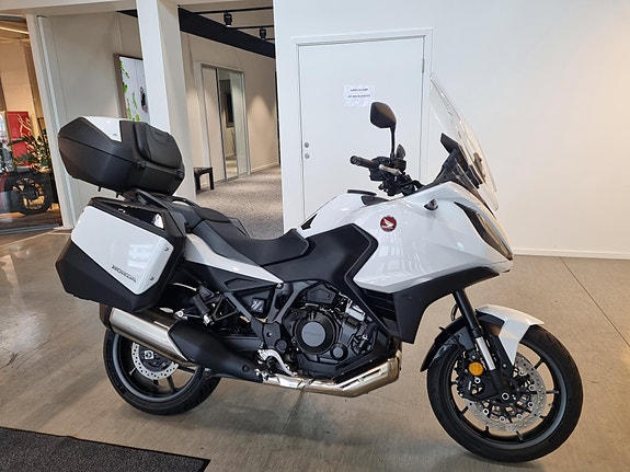 Honda NT 1100 4 of 20