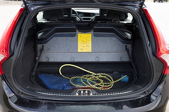 Volvo V60 14 of 15