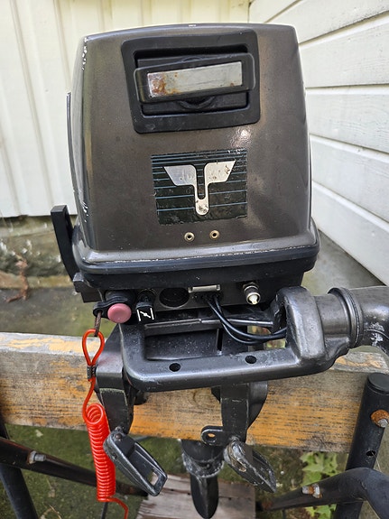 Suzumar ds260 vib med 8 hk tohatsu 8 of 21