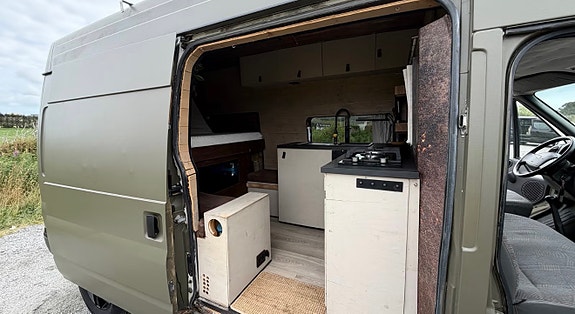 Ford Transit 13 of 30