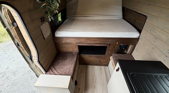 Ford Transit 21 of 30