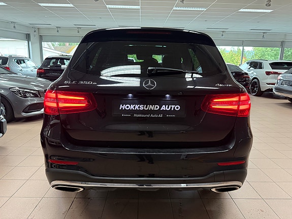 Mercedes-Benz GLC350 e 8 of 30