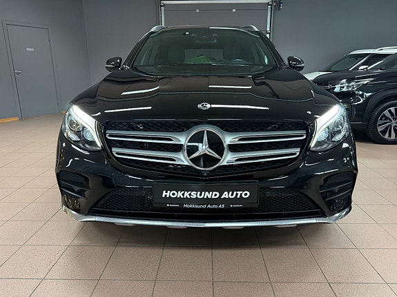 Mercedes-Benz GLC350 e 4 of 30