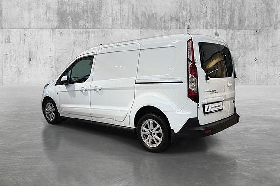 Ford Transit Connect 7 of 26