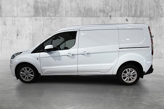 Ford Transit Connect 8 of 26