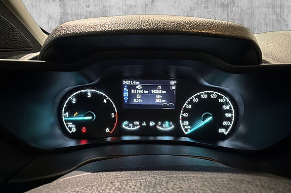 Ford Transit Connect 15 of 26