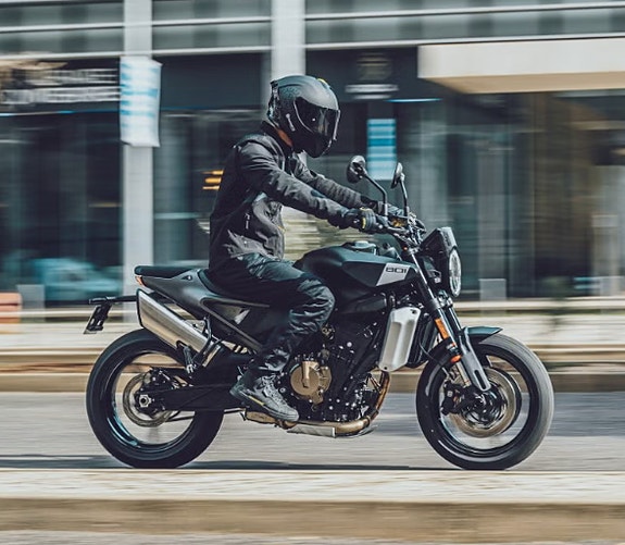 Husqvarna Svartpilen 801 Spar 45000kr - Superkampanje! 3,99% rent 10 of 30