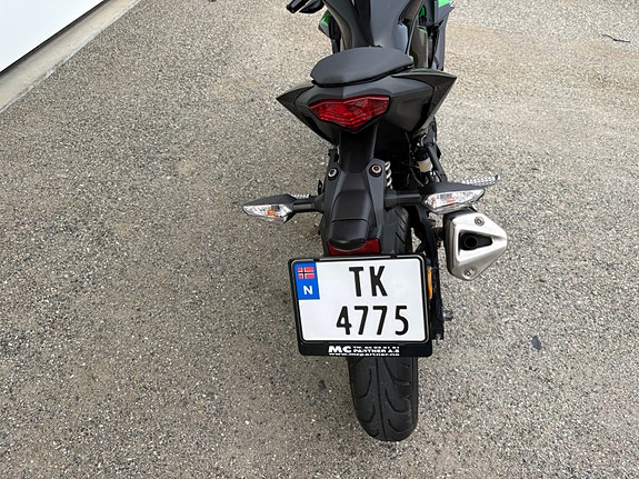Kawasaki Z 125 21 of 24