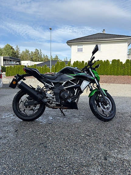 Kawasaki Z 125 3 of 24