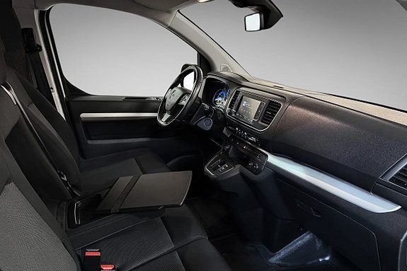 Opel Vivaro-e 12 of 18