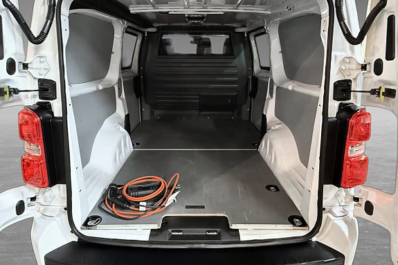 Opel Vivaro-e 9 of 18