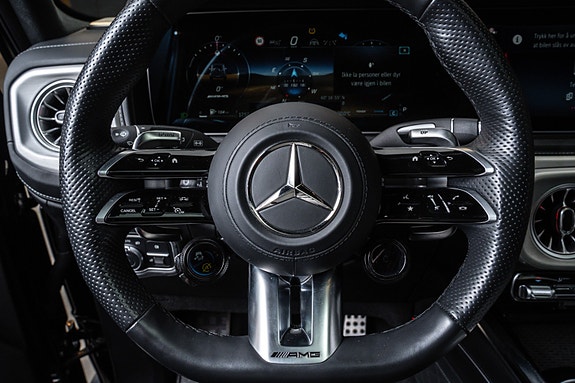 Mercedes-Benz G63 16 of 27