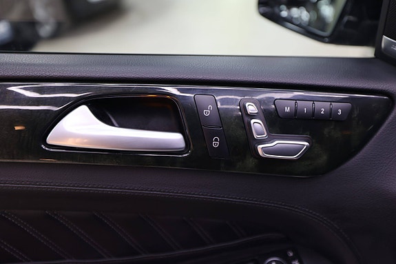 Mercedes-Benz GLS350 d 22 of 30
