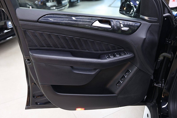 Mercedes-Benz GLS350 d 21 of 30