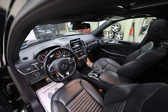 Mercedes-Benz GLS350 d 26 of 30