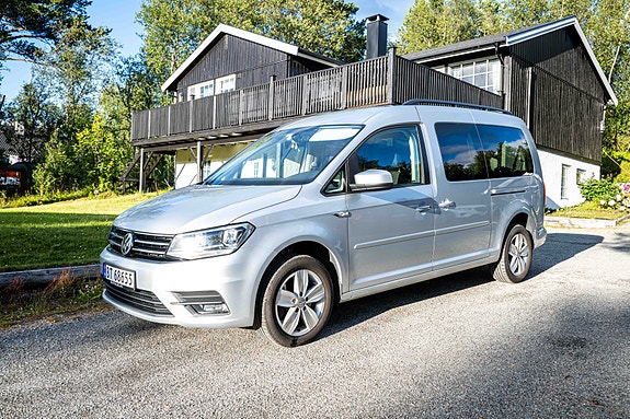 Volkswagen Caddy Maxi 4 of 19