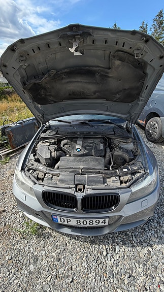 BMW 320d 15 of 15
