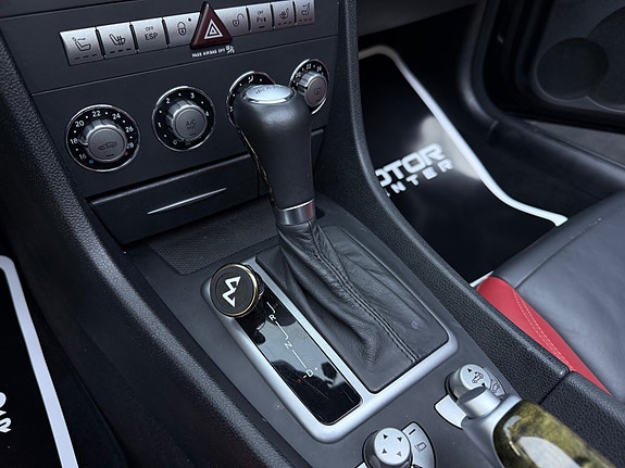 Mercedes-Benz SLK55 18 of 25