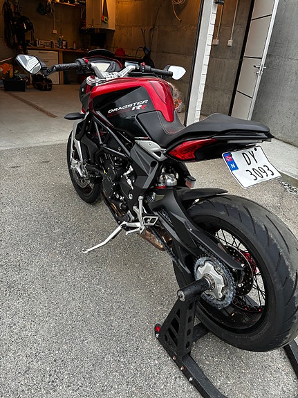 MV Agusta Brutale 800 Dragster 5 of 9