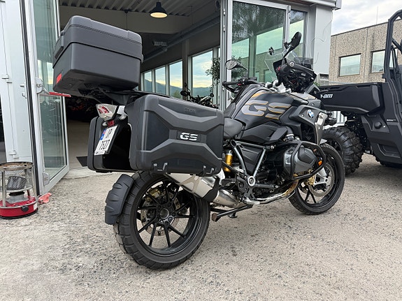 BMW R 1250 GS EXCLUSIVE 2 of 10