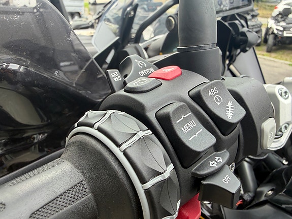 BMW R 1250 GS EXCLUSIVE 8 of 10
