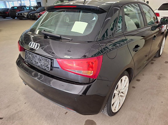 Audi A1 4 of 13