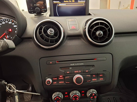 Audi A1 9 of 13