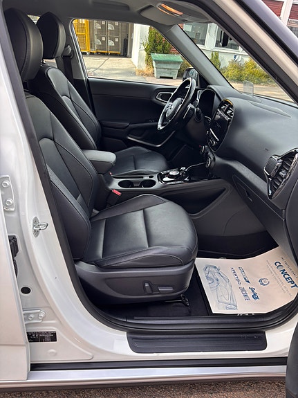 Kia e-Soul 9 of 27