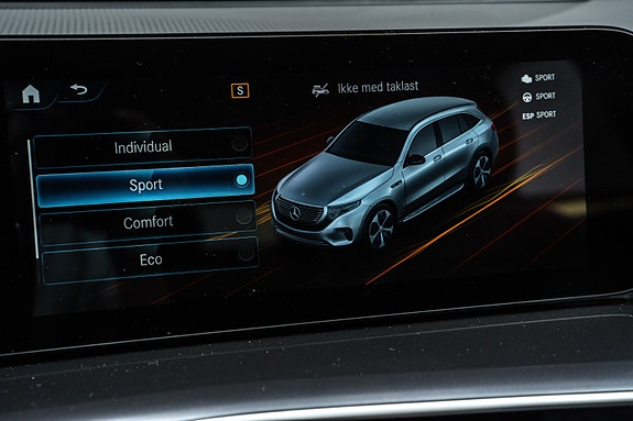 Mercedes-Benz EQC400 21 of 28