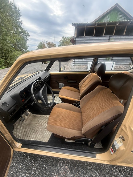 Volkswagen Golf I 7 of 11