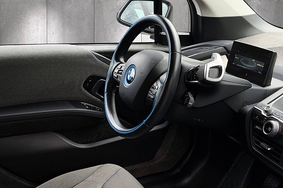 BMW i3 11 of 25