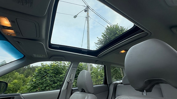 Subaru Forester 3 of 8
