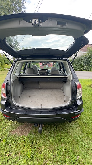 Subaru Forester 5 of 8