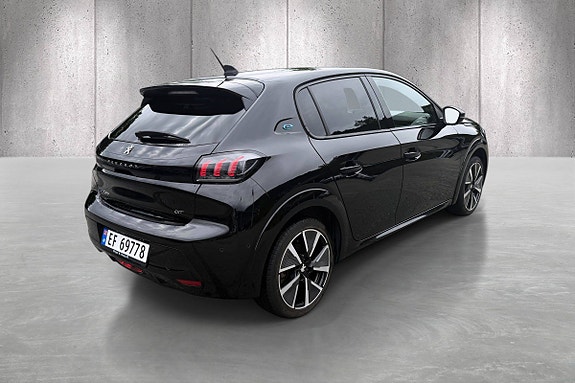 Peugeot 208 7 of 27