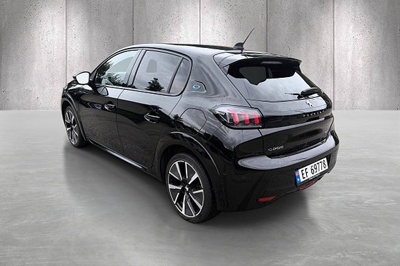 Peugeot 208 5 of 27