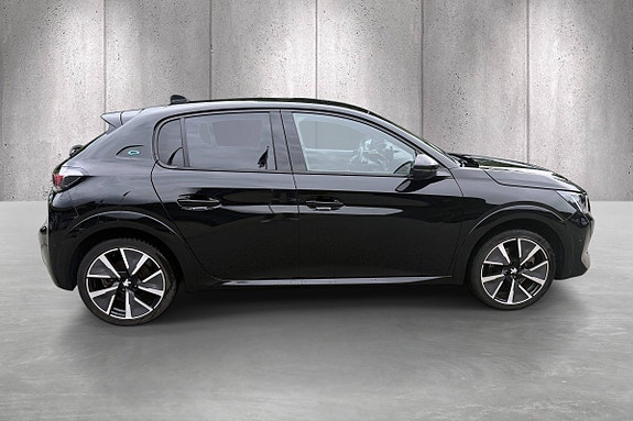 Peugeot 208 8 of 27