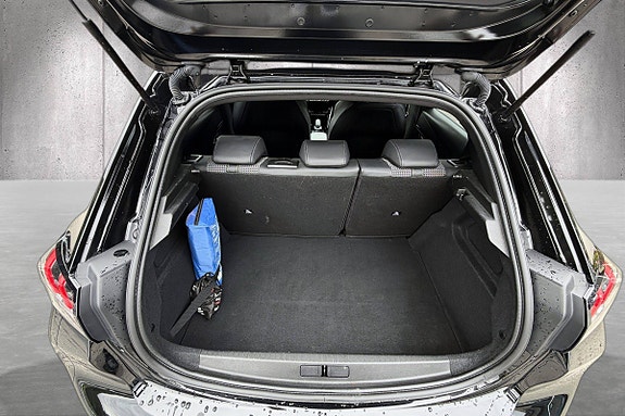 Peugeot 208 26 of 27