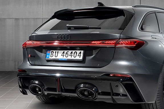 Audi RS5 8 of 30