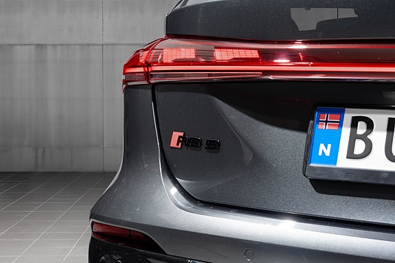 Audi RS5 13 of 30