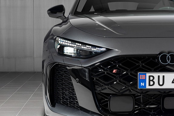 Audi RS5 6 of 30