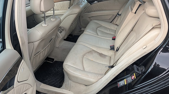 Mercedes-Benz E220 d 8 of 14