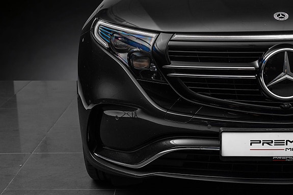 Mercedes-Benz EQC400 4 of 30
