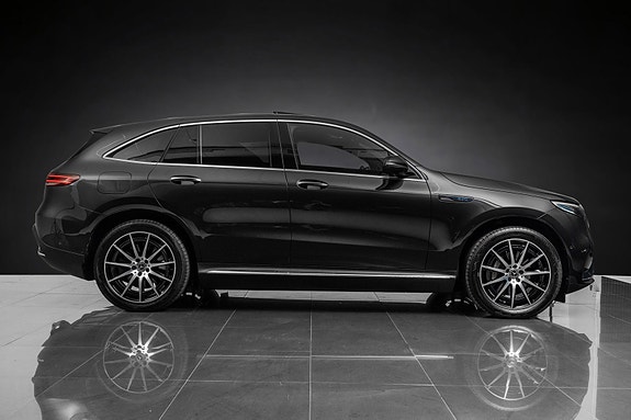 Mercedes-Benz EQC400 5 of 30