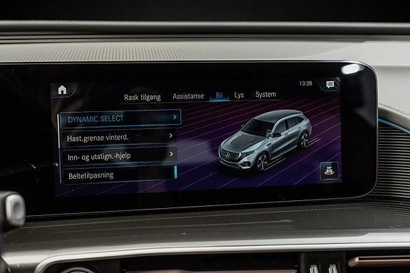 Mercedes-Benz EQC400 30 of 30