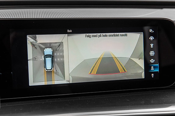 Mercedes-Benz EQC400 25 of 30