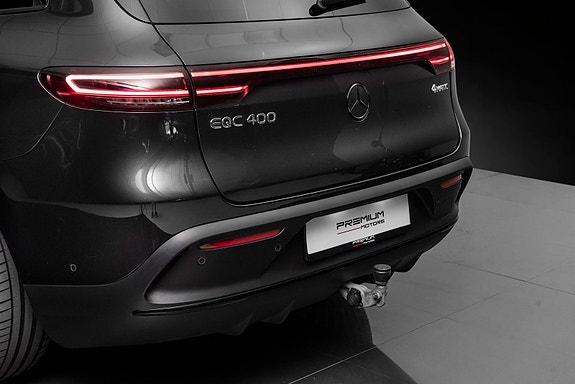 Mercedes-Benz EQC400 9 of 30