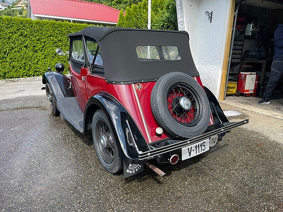 Morris 8 4 of 9