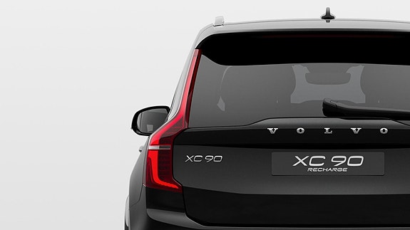 Volvo XC90 13 of 27