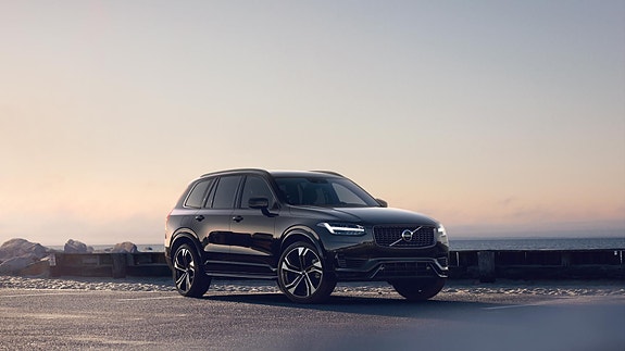 Volvo XC90 7 of 27