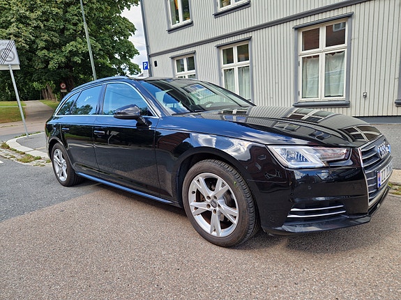 Audi A4 4 of 16